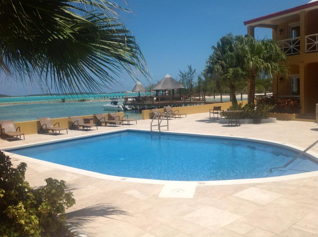 Augusta Bay Bahamas, Exuma Hotel George Town Exterior foto